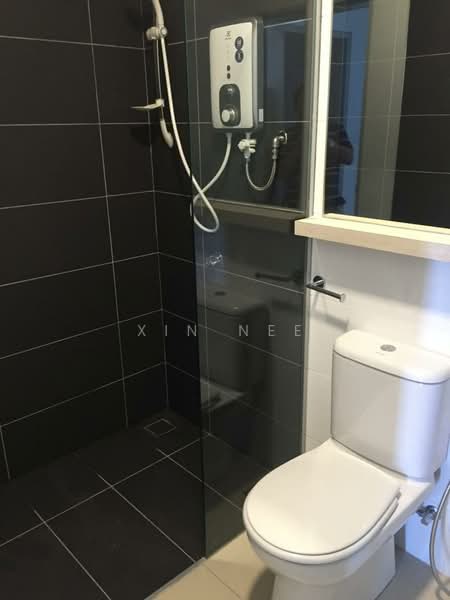 Utropolis Suites 2 untuk Untuk Disewa - RM 1,299 /bulan, Mac 2026 - Bathroom - PropertyGuru.com.my