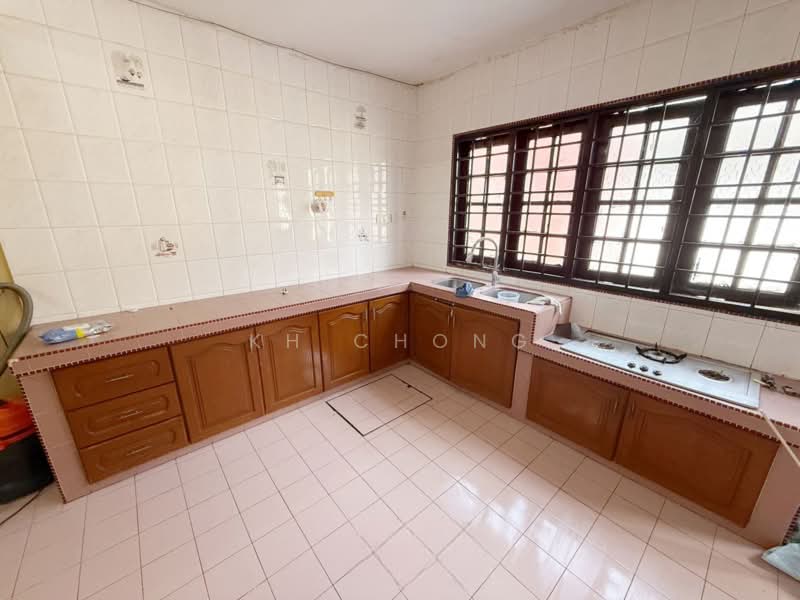 Taman Palm Grove untuk Untuk Dijual - RM 615,000, Apr 2026 - Kitchen - PropertyGuru.com.my