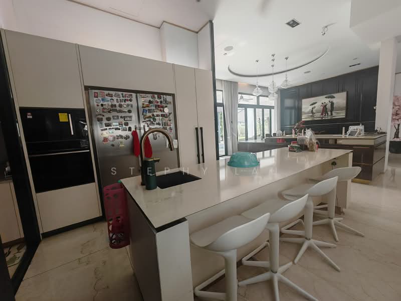 Bungalow for Sale in Puchong (Selangor) - Stephy Lau - Kitchen - PropertyGuru.com.my