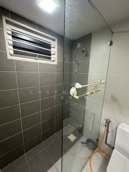 Condominium for Sale at First Residence (Residensi Unggul) - Charmaine Tan - Bathroom - PropertyGuru.com.my