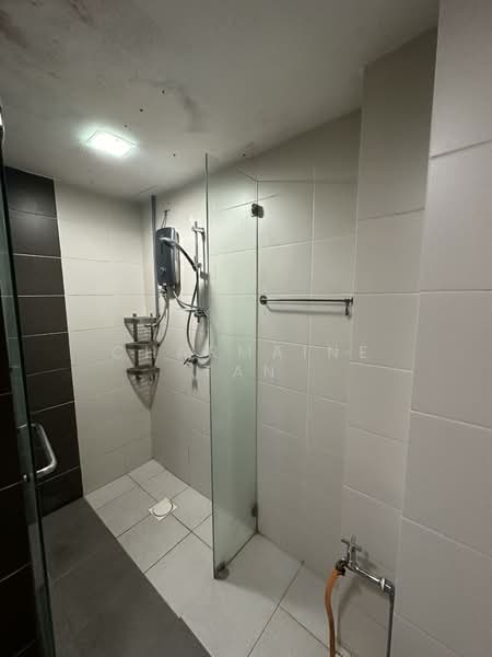 Condominium for Sale at First Residence (Residensi Unggul) - Charmaine Tan - Bathroom - PropertyGuru.com.my