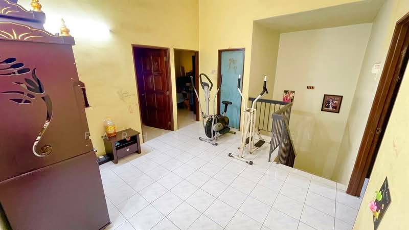 2-storey Terraced House for Sale in Taman Mutiara Bukit Kemuning (Shah Alam) - Farhan Rafael - PropertyGuru.com.my