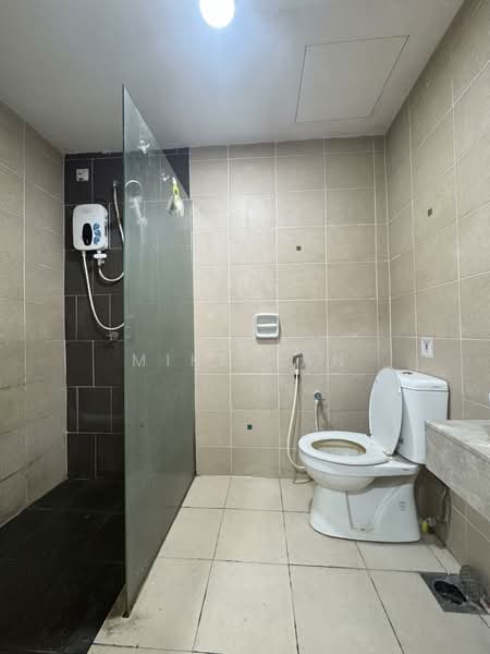 Service Residence for Rent at Starz Valley - Mike Tan - Bathroom - PropertyGuru.com.my