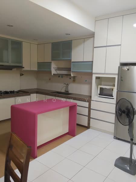 Condominium for Rent at The Golden Triangle Condominium - Anthony Yeoh - Kitchen - PropertyGuru.com.my