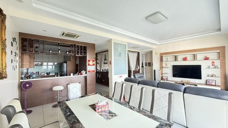 Kondominium untuk Dijual di Seri Riana Residence - Llionel Ong - Living Room - PropertyGuru.com.my