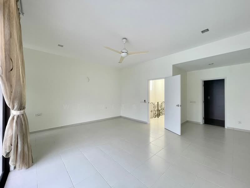 Setia Pearl Island l Renovated l 3366sqft l Persiaran Nuri l Solok Nuri l Near Penang untuk Untuk Disewa - RM 3,300 /bulan, Mac 2026 - Living Room - PropertyGuru.com.my