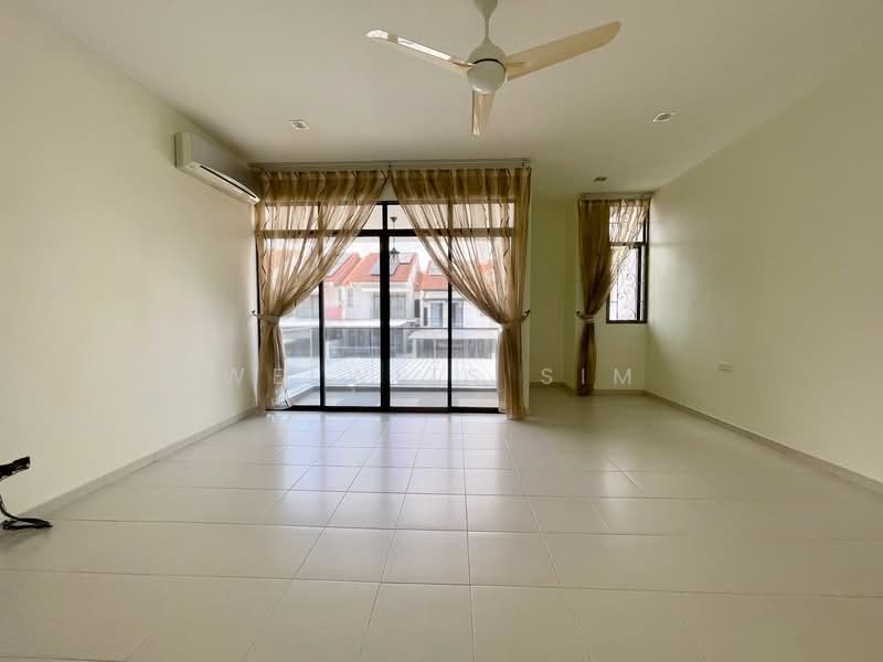 Setia Pearl Island l Renovated l 3366sqft l Persiaran Nuri l Solok Nuri l Near Penang untuk Untuk Disewa - RM 3,300 /bulan, Mac 2026 - Living Room - PropertyGuru.com.my