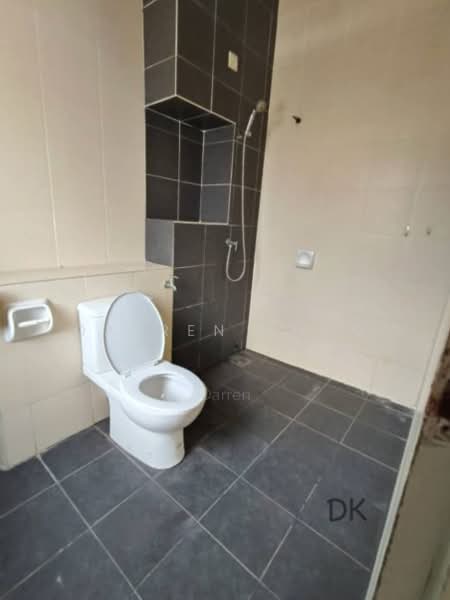 Terraced House for Sale in Bandar Putera 2 (Klang) - Darren Khoo - Bathroom - PropertyGuru.com.my