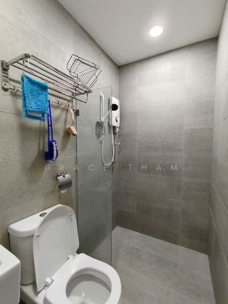 Service Residence for Rent at Kenwingston Square Garden - Grace Tham - Bathroom - PropertyGuru.com.my