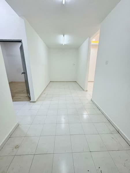 Rumah Teres 1 Tingkat untuk Dijual di Taman Ungku Tun Aminah (Skudai) - Melinda Ee - Interior - PropertyGuru.com.my
