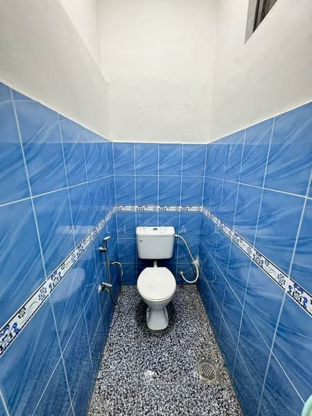 Rumah Teres 1 Tingkat untuk Dijual di Taman Ungku Tun Aminah (Skudai) - Melinda Ee - Bathroom - PropertyGuru.com.my
