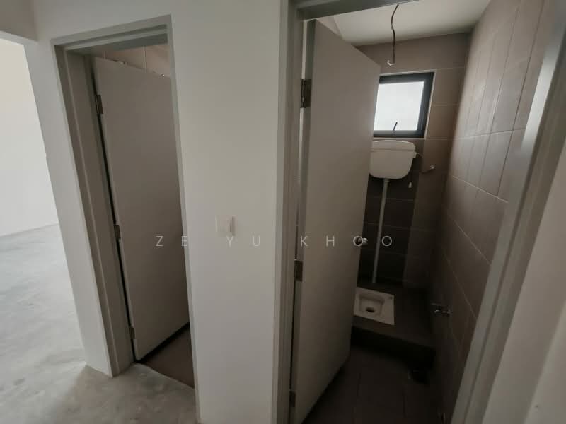 Shop / Office for Rent in Ijok (Selangor) - Ze Yu Khoo - Bathroom - PropertyGuru.com.my