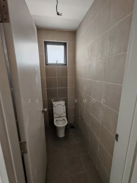 Shop / Office for Rent in Ijok (Selangor) - Ze Yu Khoo - Bathroom - PropertyGuru.com.my