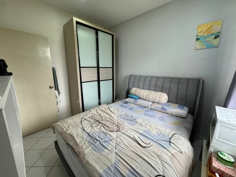 Apartment for Sale at Pangsapuri Orkid - Jake Lim - Bedroom - PropertyGuru.com.my