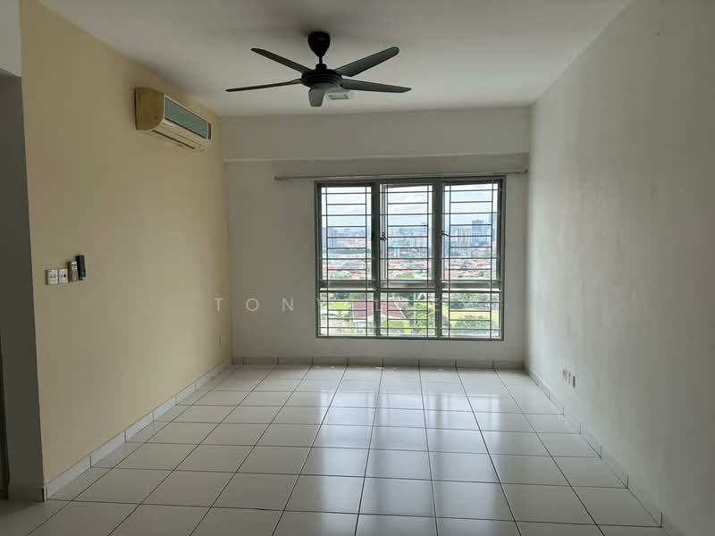 Axis Residence untuk Untuk Dijual - RM 350,000, Mac 2026 - Living Room - PropertyGuru.com.my