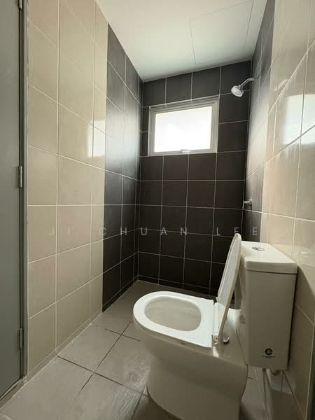 Townhouse for Sale in Sepang (Selangor) - Ji Chuan Lee - Bathroom - PropertyGuru.com.my