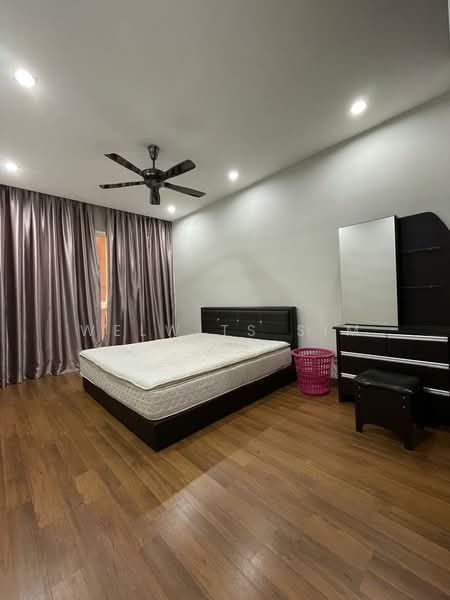 Condominium for Rent at Central Park condominium - Welwits Sim - Bedroom - PropertyGuru.com.my