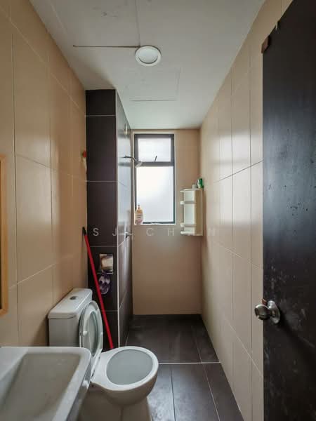 Service Residence for Rent at The Garden Residences - SJ CHAN - Bathroom - PropertyGuru.com.my