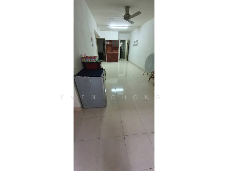 Apartment for Sale at Aliran Damai - Even Chong - Living Room - PropertyGuru.com.my