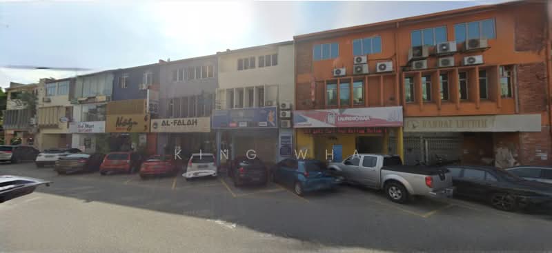 Shop for Sale in Ulu Kelang (Kuala Lumpur) - King Wha - Exterior - PropertyGuru.com.my