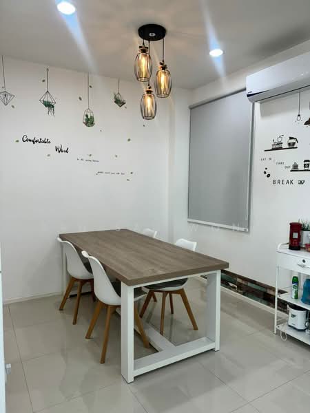 Rivervale untuk Untuk Disewa - RM 2,800 /bulan, Apr 2026 - Dining Room - PropertyGuru.com.my