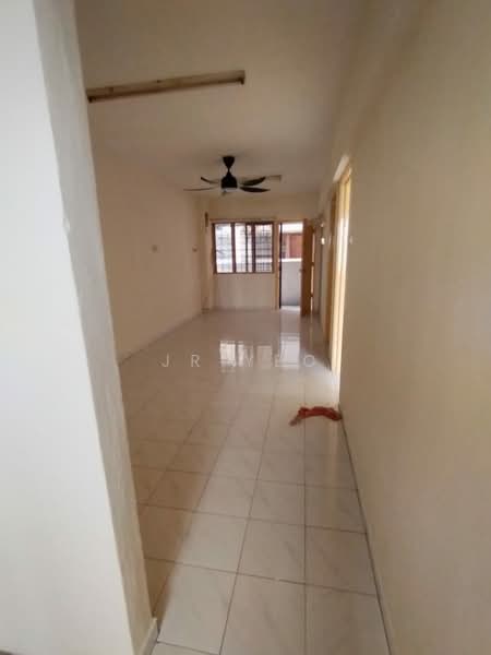 Prima Setapak Flat untuk Untuk Dijual - RM 160,000, Mac 2026 - Corridor - PropertyGuru.com.my