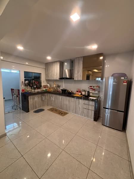 2-storey Terraced House for Sale in TAMAN PUCHONG UTAMA (Puchong) - Irene Tiow - Kitchen - PropertyGuru.com.my