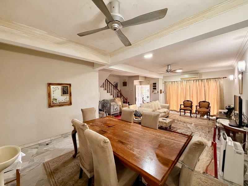 2-storey Terraced House for Sale in Shah Alam (Selangor) - Ali Idris - Living Room - PropertyGuru.com.my