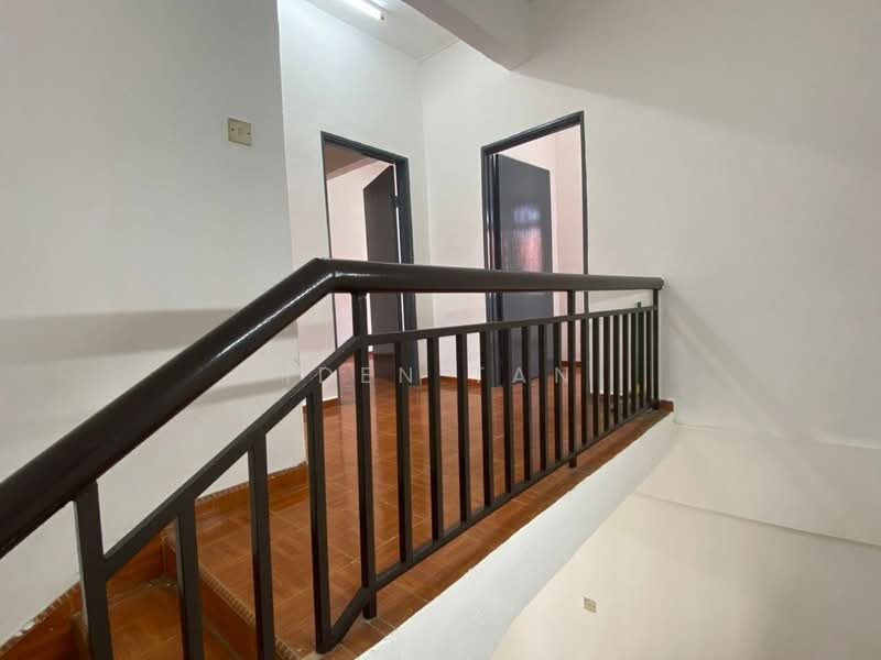 2-storey Terraced House for Sale in Taman Mawar (Pasir Gudang) - Iden Tan - Corridor - PropertyGuru.com.my