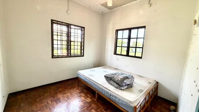 Semi-Detached House for Sale in Taman Daya (Johor Bahru) - Iden Tan - Bedroom - PropertyGuru.com.my