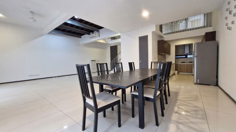 3-storey Terraced House for Rent in Desa Parkcity (Kuala Lumpur) - Crystal Chua - Dining Room - PropertyGuru.com.my