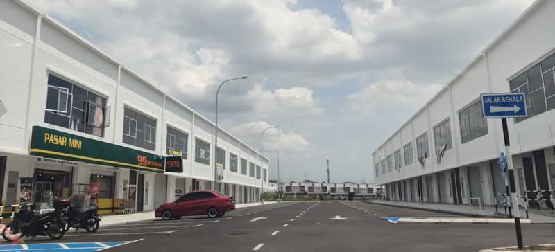 Pusat Komersial Bidara Suria 2 1st Floor untuk Untuk Disewa - RM 1,500 /bulan, Apr 2026 - Exterior - PropertyGuru.com.my