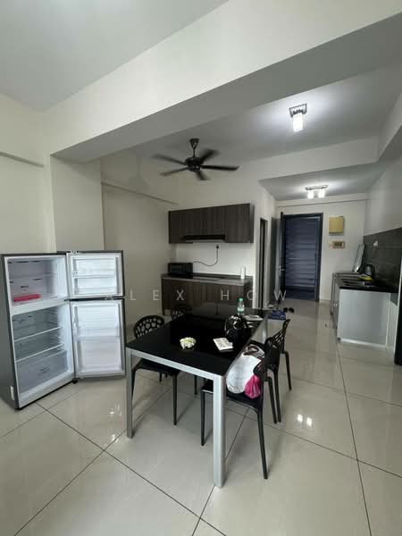 Service Residence for Rent at D'Inspire Residence (Inspira Bestari) - Alex How - Kitchen - PropertyGuru.com.my