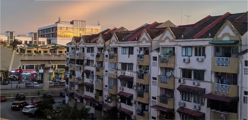 Makmur Apartment untuk Untuk Dijual - RM 230,000, Mac 2026 - Exterior - PropertyGuru.com.my