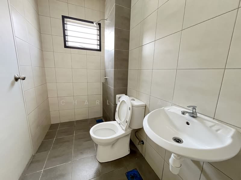 2-storey Terraced House for Rent in Bandar Rimbayu (Telok Panglima Garang) - Charlie Gan - PropertyGuru.com.my