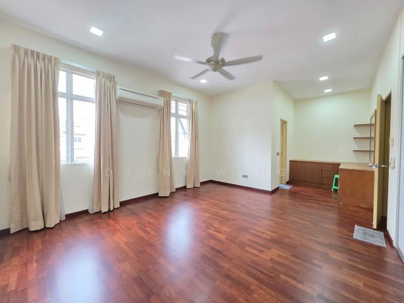 Shah Alam untuk Untuk Disewa - RM 2,900 /bulan, Mac 2026 - Bedroom - PropertyGuru.com.my