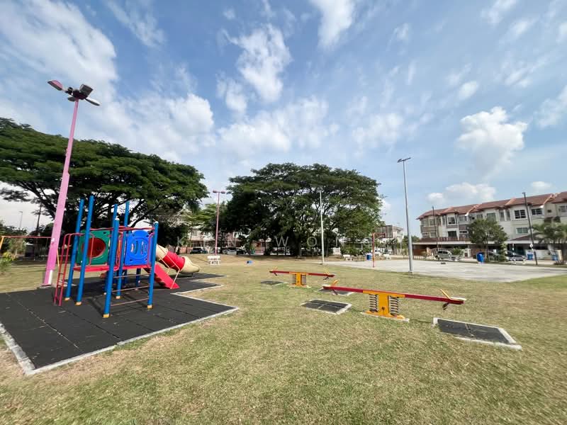 Rumah Teres 3 Tingkat untuk Dijual di Pesona Kemuning (Shah Alam) - Ken Wong - Exterior - PropertyGuru.com.my