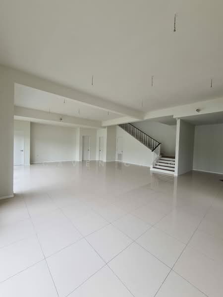 Bungalow for Sale in Telok Panglima Garang (Selangor) - Caven Chng - Living Room - PropertyGuru.com.my