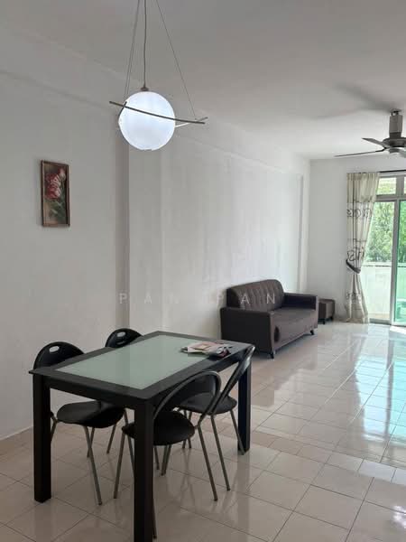 Apartment for Rent at Bayu Puteri 1 - Pan Pan - PropertyGuru.com.my