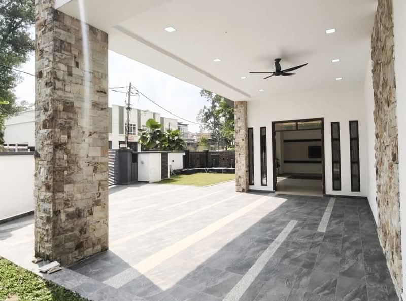 Bungalow for Sale in Taman Yarl (Jalan Klang Lama (Old Klang Road)) - CK Yee - Exterior - PropertyGuru.com.my