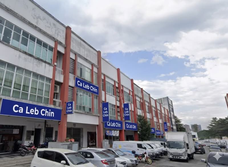 Shop for Rent in Taman Bukit Serdang (Seri Kembangan) - CL Chin - exterior - PropertyGuru.com.my