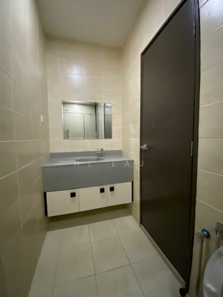 Condominium for Rent at Shaftsbury Residence - HL Lau - Bathroom - PropertyGuru.com.my