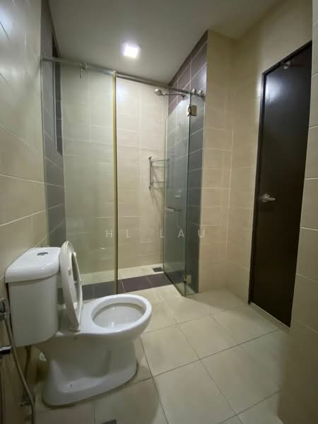 Condominium for Rent at Shaftsbury Residence - HL Lau - Bathroom - PropertyGuru.com.my