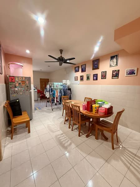 2-storey Terraced House for Sale in Taman Bukit Galena (Seremban) - Shane Tan - Dining Room - PropertyGuru.com.my