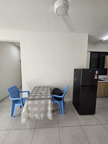 Service Residence for Sale at Majestic Maxim - Kah Hing - Interior - PropertyGuru.com.my