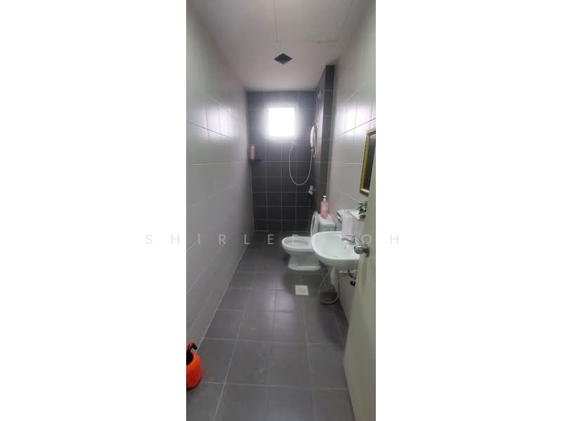 BSP 21 untuk Untuk Disewa - RM 1,800 /bulan, Apr 2026 - Bathroom - PropertyGuru.com.my