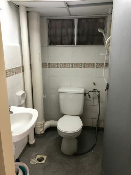 Taman Kristal untuk Untuk Dijual - RM 370,000, Mac 2026 - Bathroom - PropertyGuru.com.my