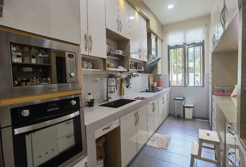Semi-Detached House for Rent in Bandar Nusaputra (Puchong) - Lok Teh - Kitchen - PropertyGuru.com.my