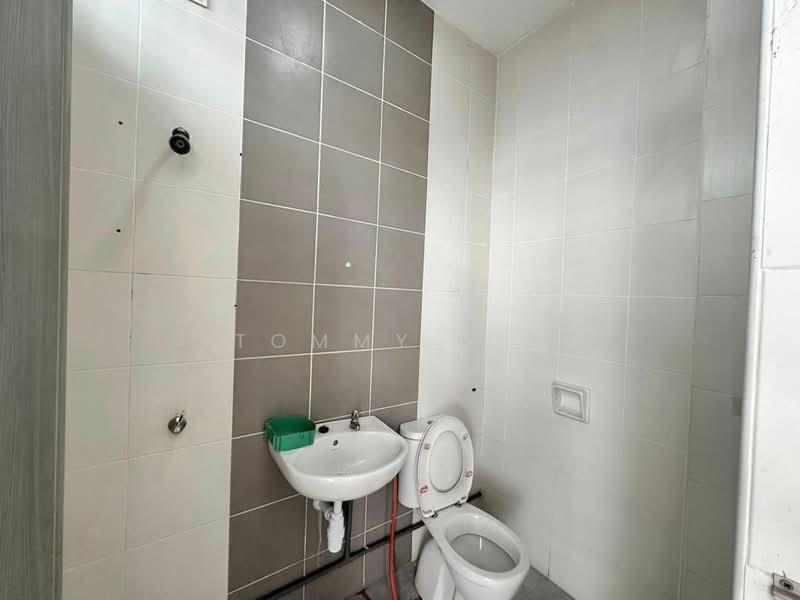 2-storey Terraced House for Sale in Nusa Sentral (Iskandar Puteri (Nusajaya)) - Tommy Tai - Bathroom - PropertyGuru.com.my