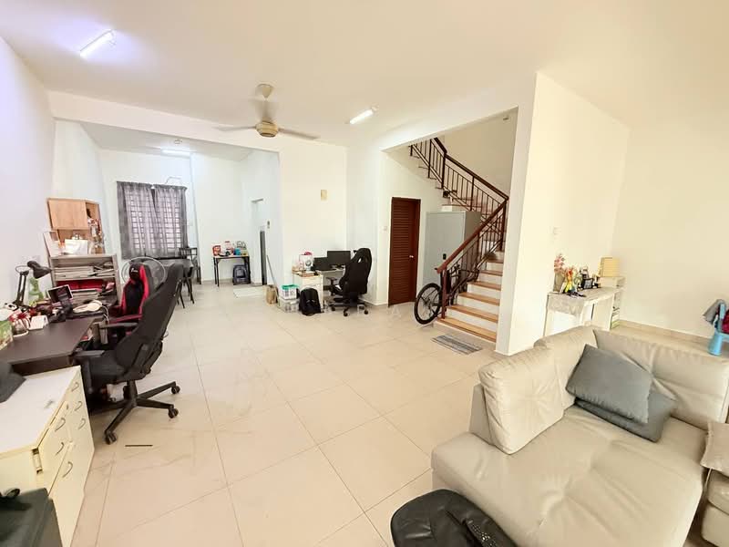 2-storey Terraced House for Sale in Denai Alam (Shah Alam) - Loharaj . - PropertyGuru.com.my